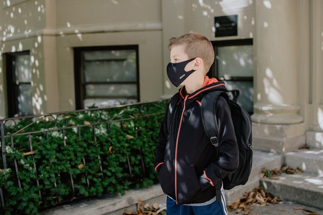 Photo Oil-absorbing mask