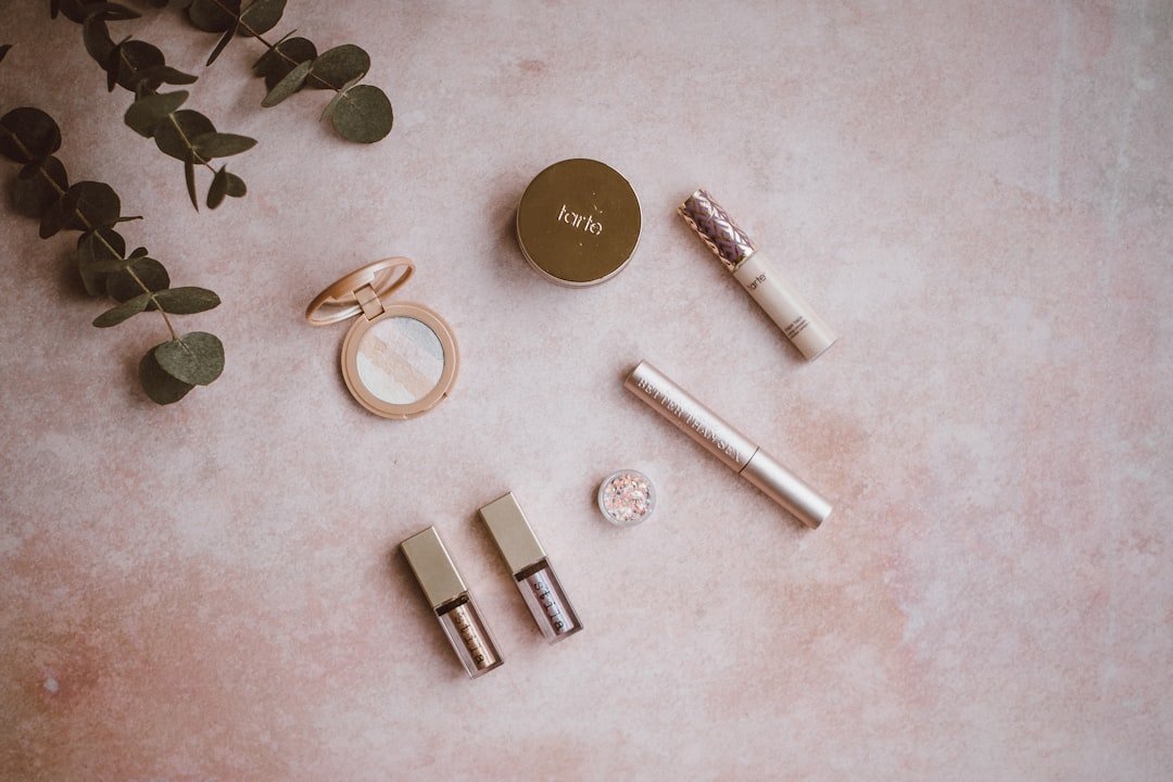 Photo Age-appropriate makeup