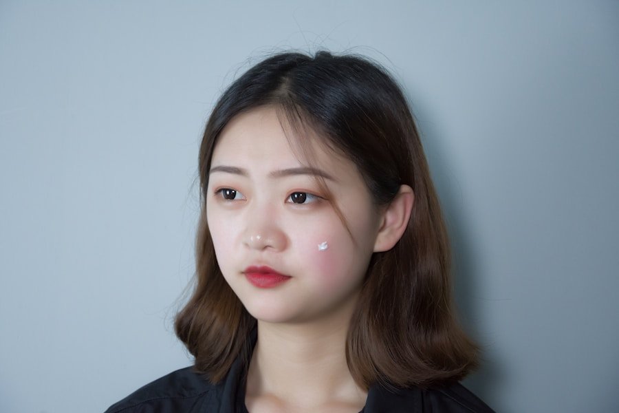 Photo "Glass Skin 20: The Evolution of Korean Skincare Routines in 2025"