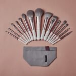 Photo Makeup brushes